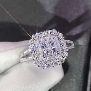Fashion Engagement Women Ring